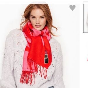 Vs scarf